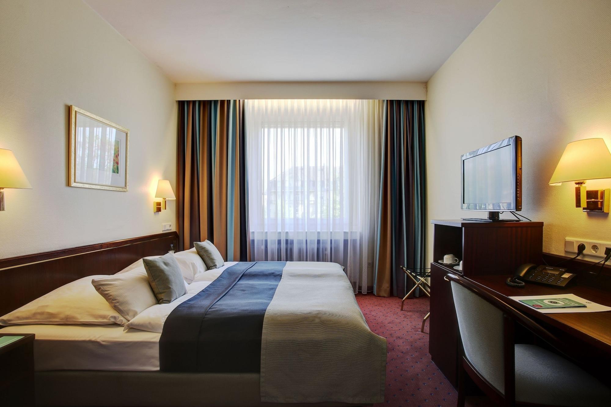 Trip Inn Hotel Esplanade, Duesseldorf Extérieur photo