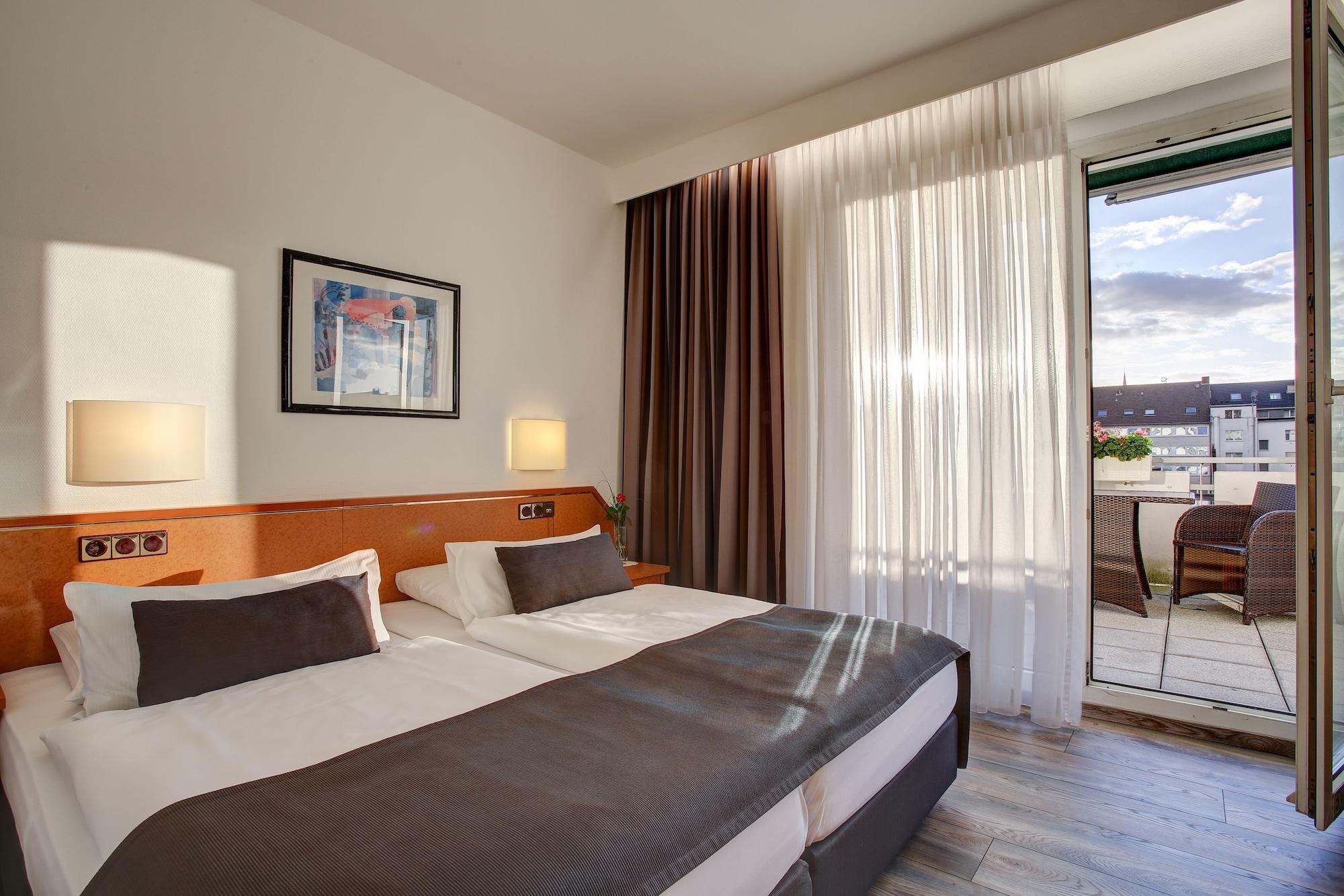Trip Inn Hotel Esplanade, Duesseldorf Extérieur photo