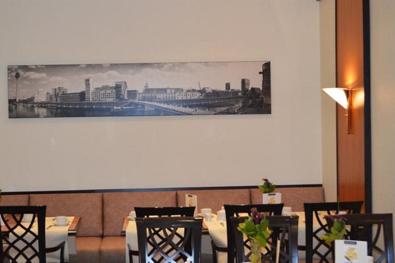 Trip Inn Hotel Esplanade, Duesseldorf Extérieur photo